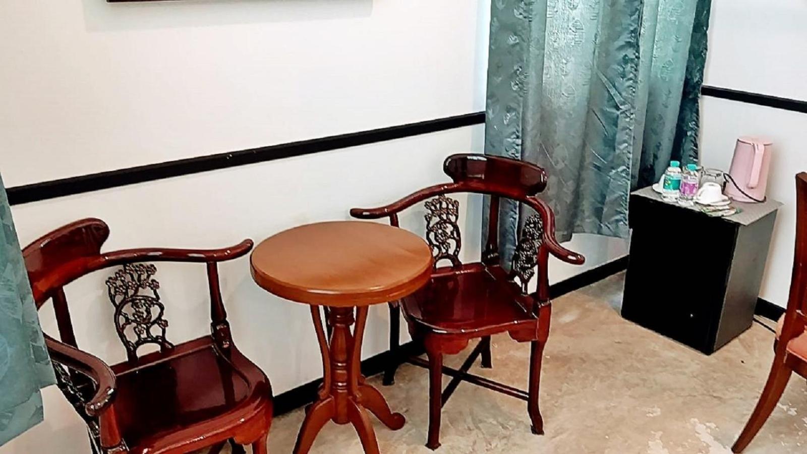 The Character Yaowarat V เดอะ คาแรคเตอร์ เยาวราช 3 Apartment Bangkok Luaran gambar